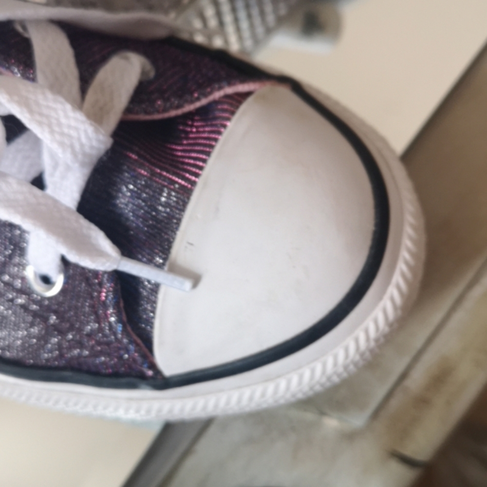 Converse - Picture 4 of 6